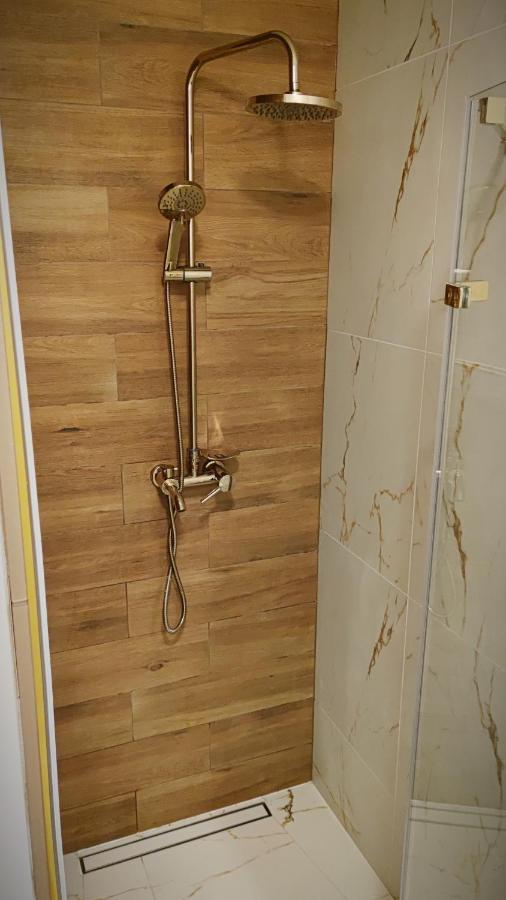 דירות ואלבריץ' B&D Apartament Chelmiec מראה חיצוני תמונה